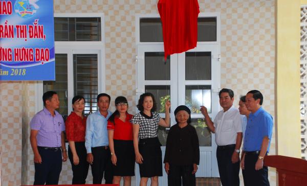 Hội LHPN phường Hưng Đạo: Khánh thành “Mái ấm tình thương” tặng hội viên 