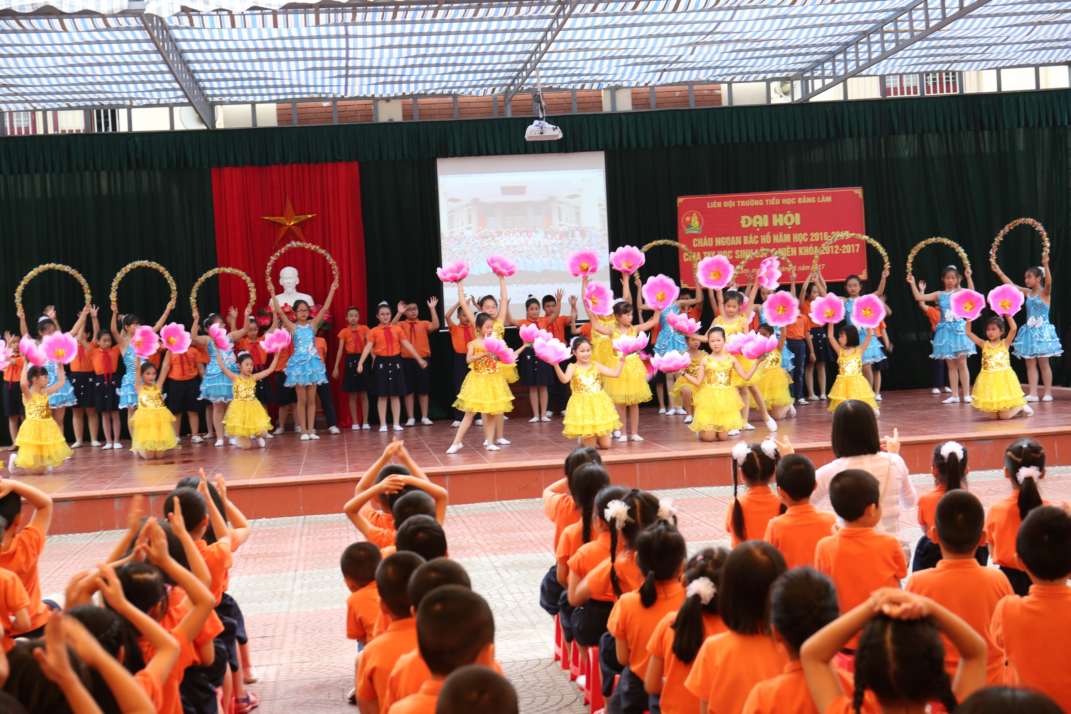 Lễ tổng kết năm học 2016-2017 tại Trường tiểu học Đằng Lâm