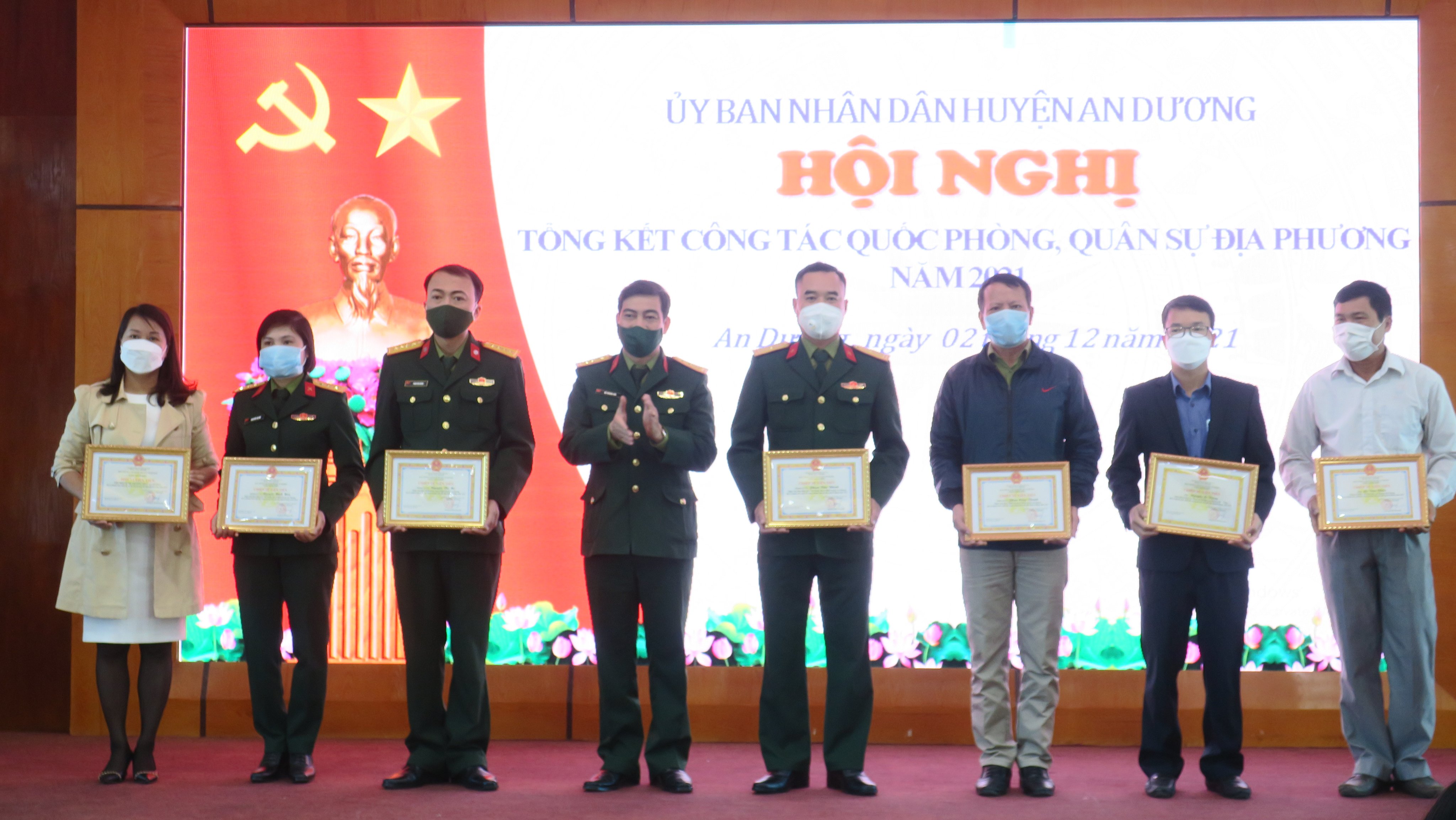Ban Chỉ huy quân sự huyện An Dương tặng danh hiệu 