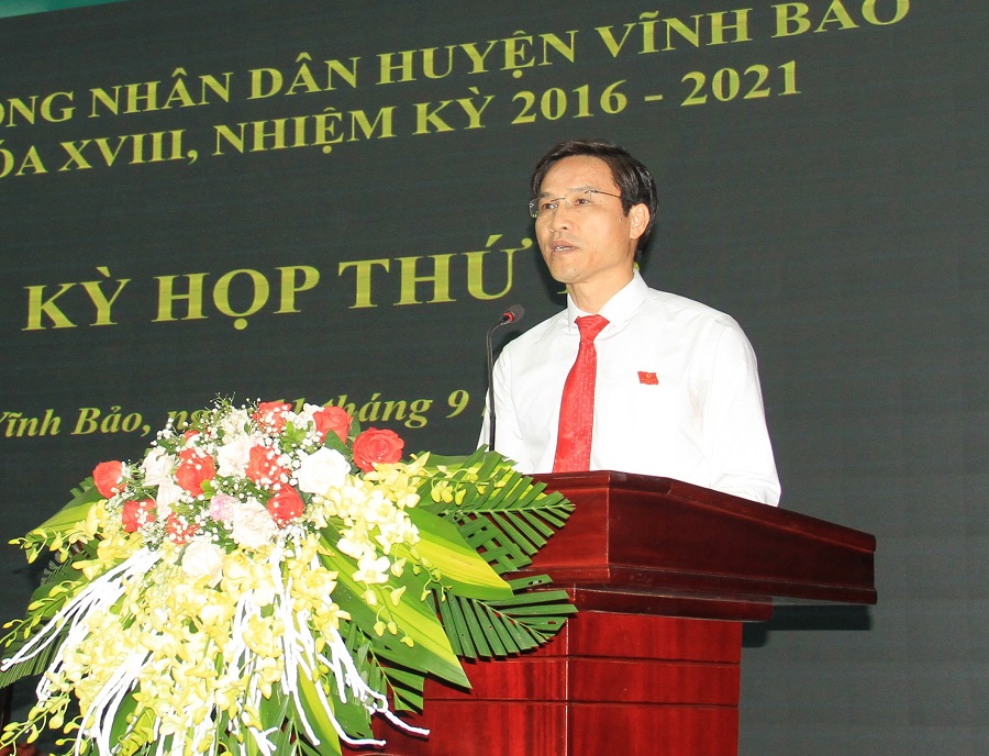 2-	Đồng chí Nguyễn Đức Cảnh, Phó bí thư Huyện ủy, Chủ tịch UBND huyện Vĩnh Bảo phát biểu nhận nhiệm vụ