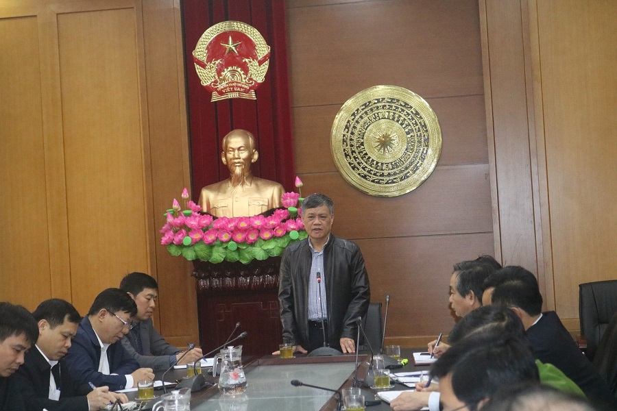 Phó Chủ tịch Thường trực UBND TP Nguyễn Xuân Bình đề nghị huyện Vĩnh Bảo trả lại  hiện trạng tuyến đường sau 3 hôm 