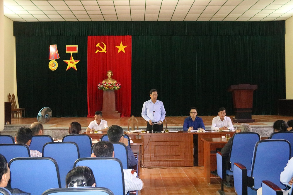 Đồng chí Lê Anh Quân- Ủy viên Ban Thường vụ Thành ủy, Bí thư Huyện ủy, Chủ tịch UBND huyện An Dương phát biểu kết luận buổi đối thoại 