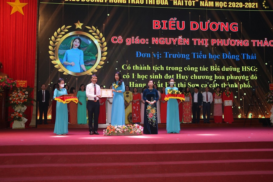 UBND huyện An Dương biểu dương giáo viên có thành tích xuất sắc trong năm học 2020-2021