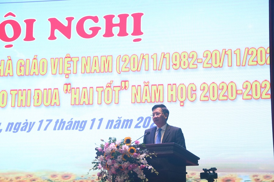 Phát biểu tại hội nghị, đồng chí Lê Anh Quân- Phó Chủ tịch Thường trực UBND TP ghi nhận những kết quả đạt được trong phong trào ''hai tốt'' của huyện An Dương