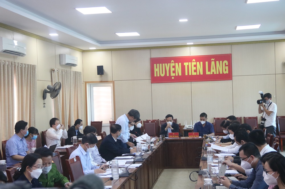 Quang cảnh buổi làm việc về GPMB dự án tại UBND huyện Tiên Lãng 