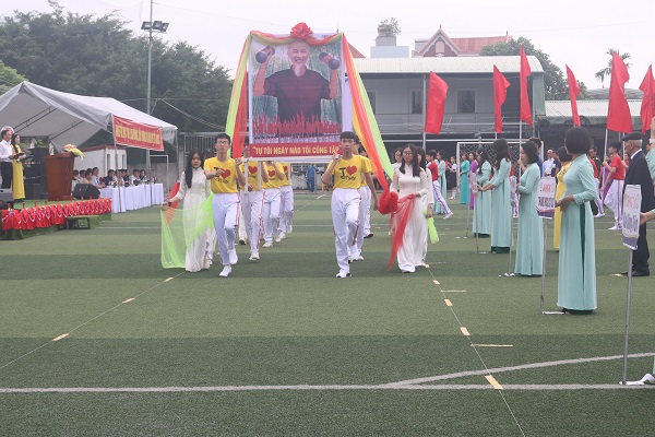 Đại hội thể dục thể thao phường Hải Thành diễn ra long trọng, khí thế, thu hút hơn đông đảo các tầng lớp nhân dân trên địa bàn.