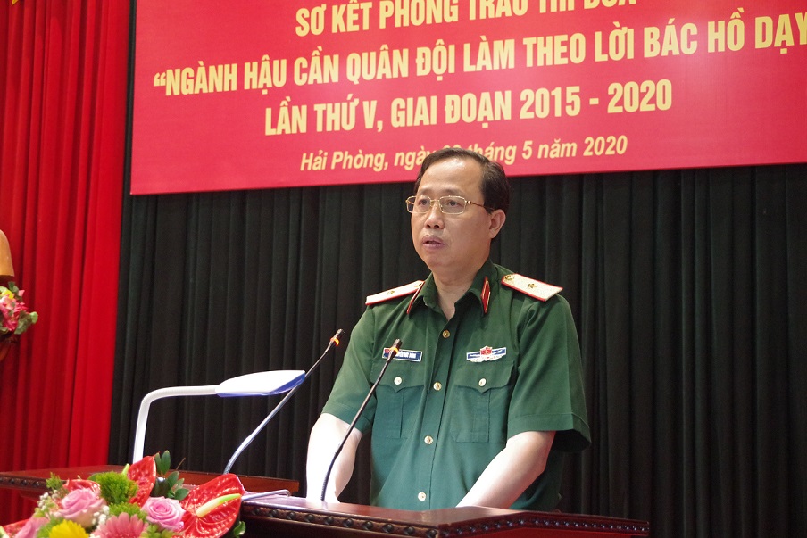 Thiếu tướng Nguyễn Đức Dũng, Phó Tư lệnh Quân khu 3 phát biểu chỉ đạo hội nghị