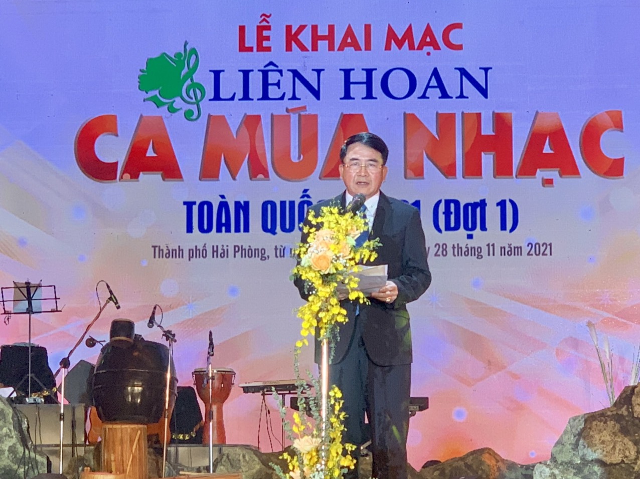 Ông Lê Khắc Nam- Phó Chủ tịch UBND TP phát biểu tại lễ khai mạc liên hoan