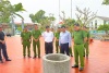 Bàn giao lại cổ vật thống đá bị mất cắp cho đình Văn Cú (phường An Hải)   
