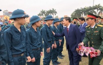 Chủ tịch UBND thành phố Nguyễn Văn Tùng dự lễ giao nhận quân tại huyện Vĩnh Bảo
