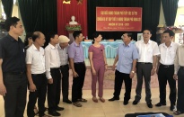 Chủ tịch UBND TP Nguyễn Văn Tùng tiếp xúc cử tri tại xã Tân Hưng, huyện Vĩnh Bảo