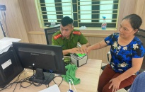 Công an huyện Kiến Thuỵ: Đẩy mạnh tuyên truyền triển khai thu nhận mẫu ADN cho thân nhân của liệt sĩ chưa xác định được danh tính