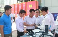 Ứng dụng dữ liệu dân cư trong đánh giá khả tín khách hàng vay