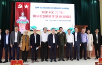 Đồng chí Lê Tiến Châu, Ủy viên Trung ương Đảng, Bí thư Thành ủy, Trưởng Đoàn đại biểu Quốc hội thành phố Hải Phòng tiếp xúc cử tri huyện Tiên Lãng 