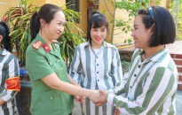 Gần 800 phạm nhân nữ tham gia chương trình kỷ niệm 94 năm Ngày thành lập hội LHPN Việt Nam, Ngày Phụ nữ Việt Nam 20-10