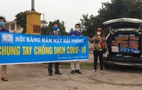 Hội Răng Hàm Mặt Hải Phòng: Trao vật dụng y tế tặng Trạm Y tế Việt Hải, Gia Luận