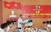Huyện Cát Hải tập trung khắc phục hậu quả sau bão, trong đó ưu tiên hỗ trợ các gia đình chính sách, khó khăn