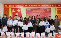 Ngân hàng TMCP Kiên Long Chi nhánh Hải Phòng: Tặng 300 suất quà cho người nghèo dịp Tết Nguyên đán Tân Sửu 2021