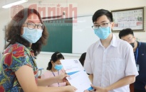 Nhập học trường THPT chuyên Trần Phú: Mỗi học sinh nhận được thư chúc mừng của Hiệu trưởng