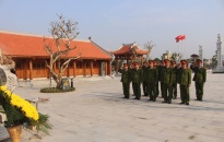 Phòng Cảnh sát ĐTTP về ma túy - CATP: Dâng hoa tại Nhà tưởng niệm đồng chí Nguyễn Đức Cảnh