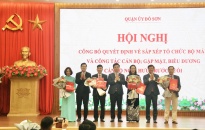 Quận ủy Đồ Sơn: Công bố quyết định sắp xếp tổ chức bộ máy và công tác cán bộ; gặp mặt, biểu dương cán bộ nghỉ hưu trước tuổi