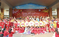 Rộn ràng, ấm áp “Ngày Tết quê em” tại Trường Tiểu học Lê Hồng Phong