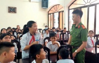 Tận tụy vì người dân nơi huyện đảo