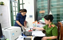 Thu hồi trên 7.000 con dấu của các cơ quan, tổ chức, lực lượng vũ trang trong diện sáp nhập