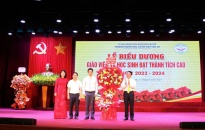 Trường THCS Chu Văn An (quận Ngô Quyền): Biểu dương, khen thưởng gần 190 giáo viên, học sinh đạt thành tích cao năm học 2023 – 2024