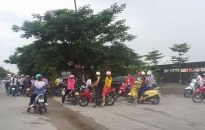 Gần 300 công nhân Cty TNHH Phú Dụ ngừng việc tập thể 