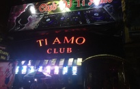 Hàng chục dân chơi 'bay' trong quán Tiamo Club