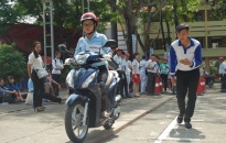 Tập huấn tuyên truyền an toàn giao thông cho công nhân viên chức lao động