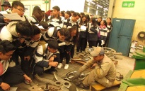Sở Giáo dục và Đào tạo - Công ty CP Nhựa Thiếu niên Tiền Phong: Tổ chức hoạt động trải nghiệm “Từ nhà trường đến nhà máy”