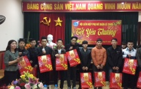 Hội LHPN quận Lê Chân: Trao 76 suất quà cho người nghèo, thanh niên lên đường nhập ngũ