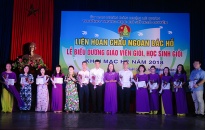 Trường THCS Ngô Quyền (Lê Chân): Liên hoan cháu ngoan Bác Hồ và trao thưởng giáo viên, học sinh giỏi