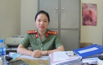 BÀI DỰ THI 'CÔNG AN HẢI PHÒNG-NHỮNG TẤM GƯƠNG HỌC VÀ LÀM THEO BÁC': Đại úy Phạm Thị Thu Hiền - nữ cán bộ tận tâm với công việc 