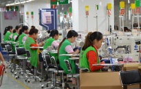 Căng thẳng thương mại thế giới gia tăng, Việt Nam vẫn xuất siêu