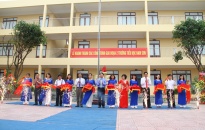 Công ty TNHH Sơn Trường bàn giao dãy nhà 3 tầng học tại Trường tiểu học Nam Sơn (An Dương)