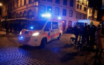 Pháp triển khai 350 cảnh sát truy lùng hung thủ xả súng chợ Giáng sinh