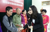 Agribank chi nhánh Thủy Nguyên - Bắc Hải Phòng:  Trao 44 phần quà Tết tặng người nghèo huyện Thủy Nguyên