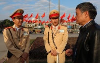 Phó Chủ tịch thường trực UBND TP Nguyễn Xuân Bình kiểm tra, chúc Tết các đơn vị