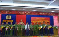 Phó Chủ tịch UBND tỉnh Quảng Ninh khen thưởng Ban chuyên án NCT8