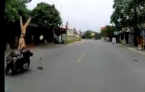 Cán bộ CSGT Công an huyện An Lão đang làm nhiệm vụ bị người đi xe máy đâm trực diện