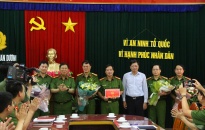 CATP khen thưởng CAH An Dương: Phá đường dây ma túy Điện Biên - Hải Phòng, bắt 2 đối tượng, thu giữ 19,42kg ma túy đá, 5 khẩu súng 