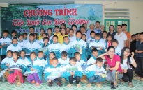 Phòng Cảnh sát Hình sự - CATP: Trao quà tặng học sinh nghèo huyện Mèo Vạc, tỉnh Hà Giang