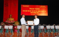 Quận Dương Kinh  Trao 30 xe đạp tặng học sinh nghèo, mồ côi