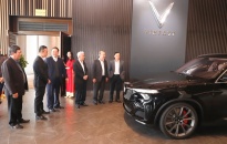 Đoàn đại biểu báo chí toàn quốc thăm Tổ hợp Nhà máy sản xuất ô tô Vinfast
