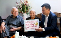 Quận Lê Chân:  Thăm và tặng quà gia đình người có công tiêu biểu, người cao tuổi nhân dịp Tết Nguyên đán 2020