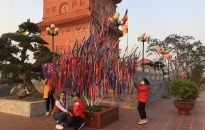 Quần thể di tích chùa – tháp Tường Long (quận Đồ Sơn):  Đón hàng vạn du khách đến tham quan, chiêm bái