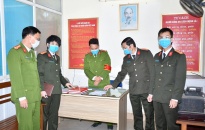 Kiểm tra đột xuất công tác phòng, chống dịch CoV-19 tại CAH An Dương, Vĩnh Bảo 